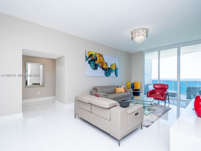 15901 Collins Avenue 2504, Sunny Isles Beach, FL 33160
