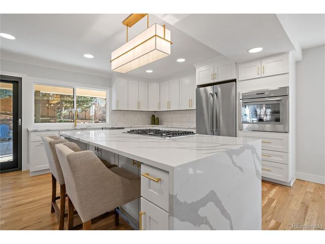 7122 S Fillmore Cir, Centennial, CO 80122