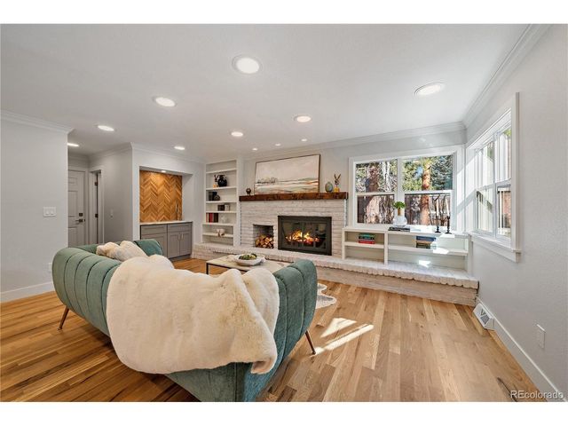 7122 S Fillmore Cir, Centennial, CO 80122