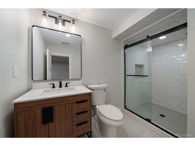 7122 S Fillmore Cir, Centennial, CO 80122