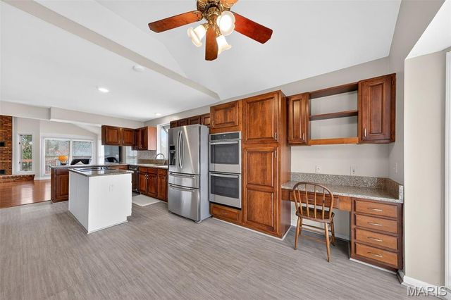 1905 Kings Row Manor, Unincorporated, MO 63146