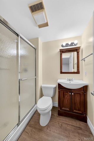 1905 Kings Row Manor, Unincorporated, MO 63146