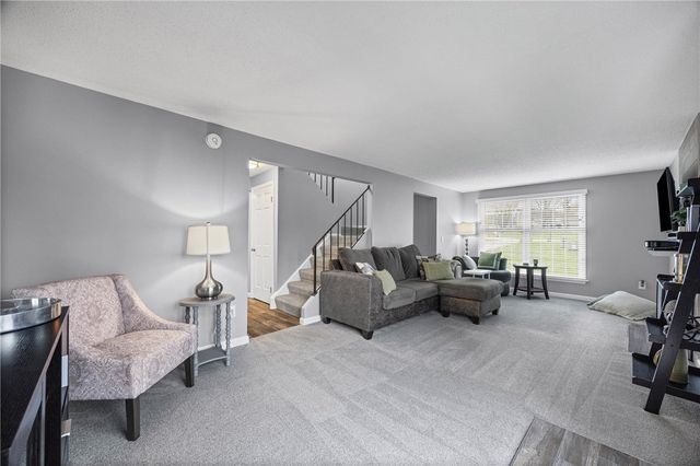28 Blue Ridge Road, Penfield, NY 14526