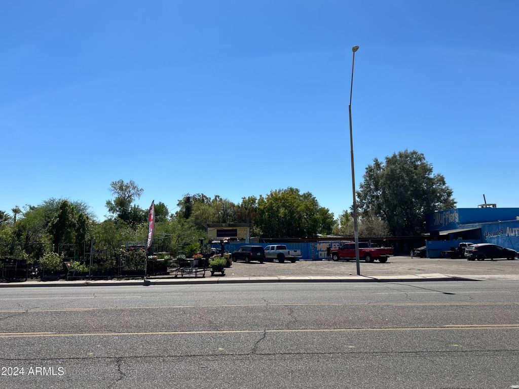 2725 E MCDOWELL Road 13, Phoenix, AZ 85008 — photo 3