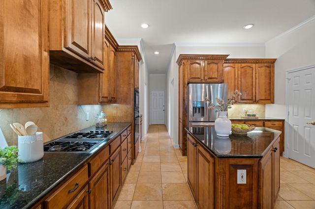 2505 Winthrop Hill Road, Denton, TX 76226