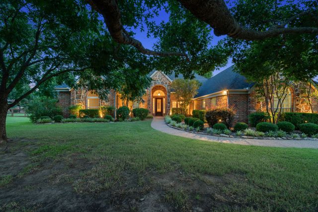 2505 Winthrop Hill Road, Denton, TX 76226