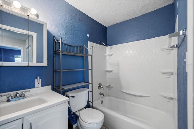 318 BARLOW AVENUE 71, Sarasota, FL 34232