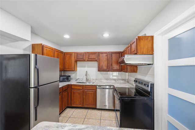 318 BARLOW AVENUE 71, Sarasota, FL 34232
