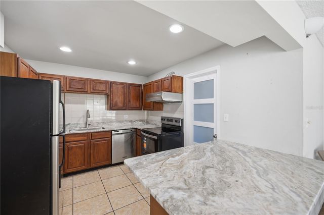 318 BARLOW AVENUE 71, Sarasota, FL 34232