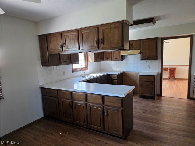 32667 Carriage Lane, Avon Lake, OH 44012