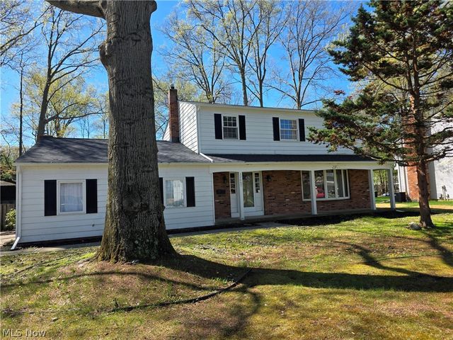 32667 Carriage Lane, Avon Lake, OH 44012
