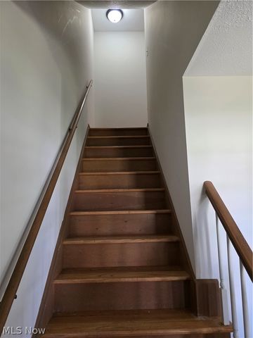 32667 Carriage Lane, Avon Lake, OH 44012