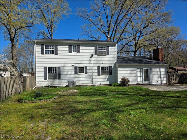 32667 Carriage Lane, Avon Lake, OH 44012