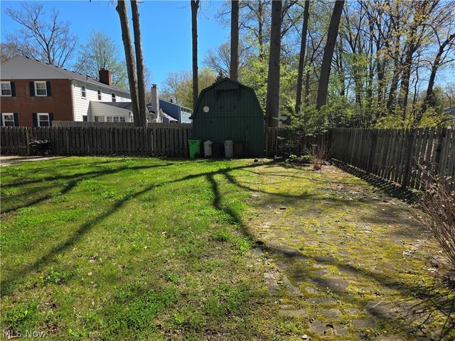 32667 Carriage Lane, Avon Lake, OH 44012