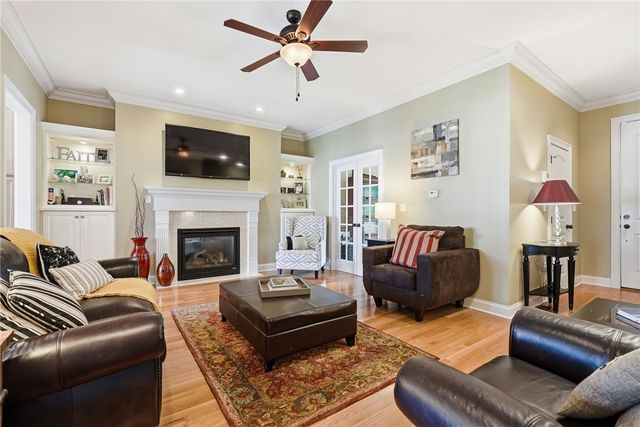 208 Linehan Pl, Cranberry Twp, PA 16066