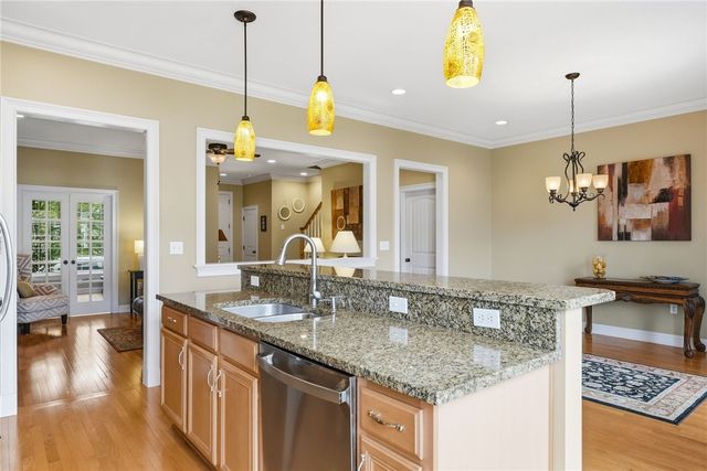 208 Linehan Pl, Cranberry Twp, PA 16066