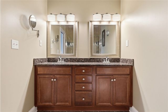 208 Linehan Pl, Cranberry Twp, PA 16066