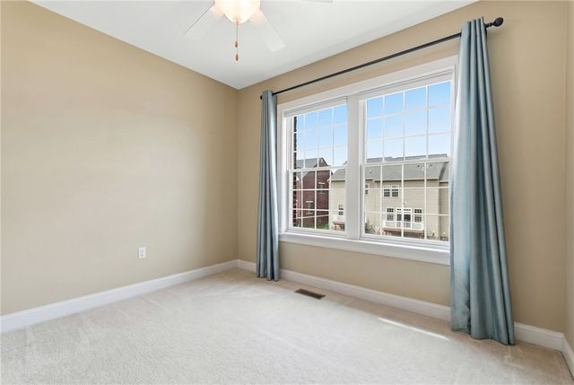 208 Linehan Pl, Cranberry Twp, PA 16066