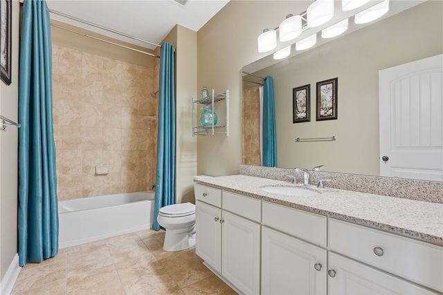 208 Linehan Pl, Cranberry Twp, PA 16066