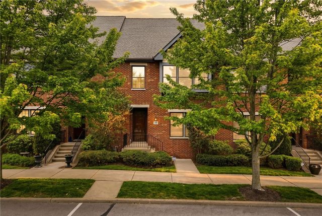 208 Linehan Pl, Cranberry Twp, PA 16066