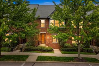 208 Linehan Pl, Cranberry Twp, PA 16066