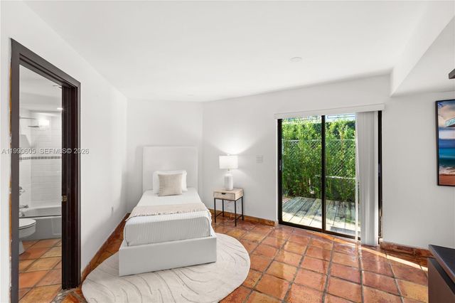 3520 Rockerman Rd, Miami, FL 33133