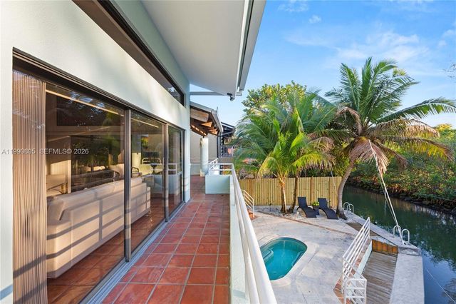 3520 Rockerman Rd, Miami, FL 33133