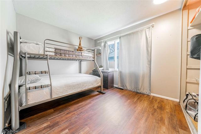 6165 Creekside Lane, North Ridgeville, OH 44039