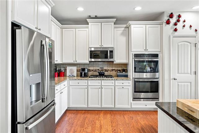 6623 Trail Side Drive, Flowery Branch, GA 30542