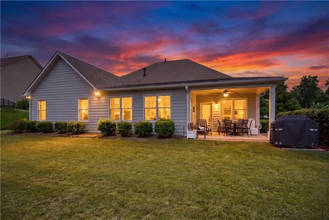 6623 Trail Side Drive, Flowery Branch, GA 30542