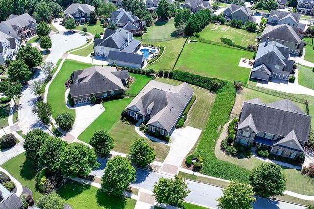 6623 Trail Side Drive, Flowery Branch, GA 30542