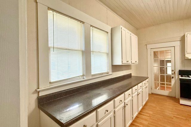 2274 North Street, Beaumont, TX 77701