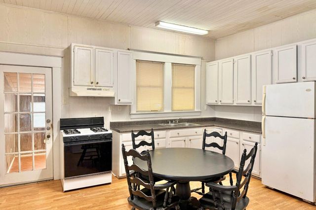 2274 North Street, Beaumont, TX 77701