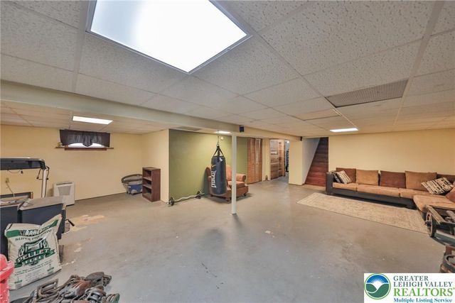 1481 Sherwood Forest Road, Chestnuthill Twp, PA 18353