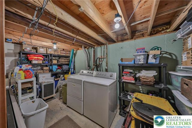 1481 Sherwood Forest Road, Chestnuthill Twp, PA 18353