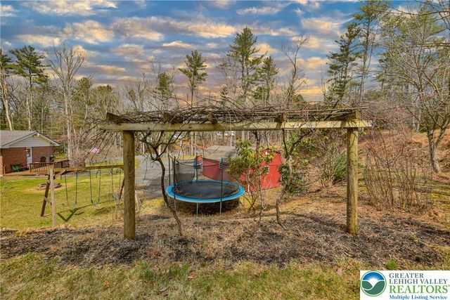 1481 Sherwood Forest Road, Chestnuthill Twp, PA 18353