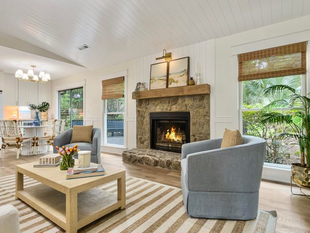 1129 Yorktown Court, Mount Pleasant, SC 29464