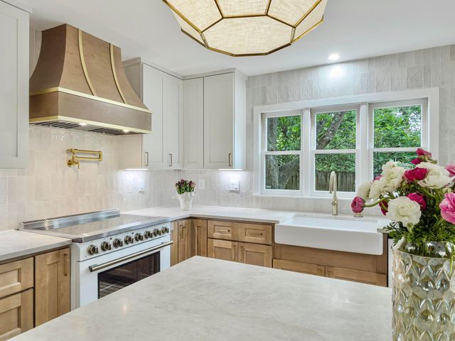 1129 Yorktown Court, Mount Pleasant, SC 29464