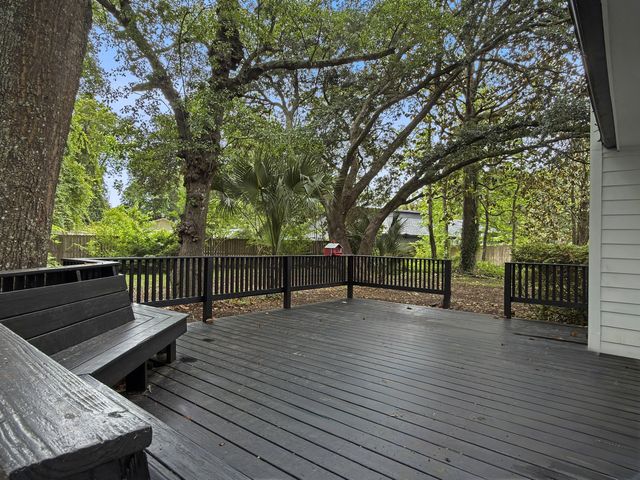 1129 Yorktown Court, Mount Pleasant, SC 29464