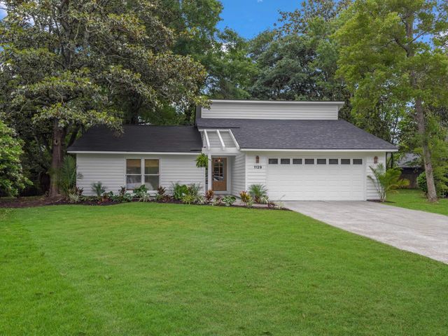1129 Yorktown Court, Mount Pleasant, SC 29464