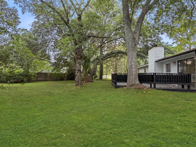1129 Yorktown Court, Mount Pleasant, SC 29464