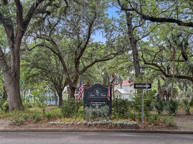1129 Yorktown Court, Mount Pleasant, SC 29464