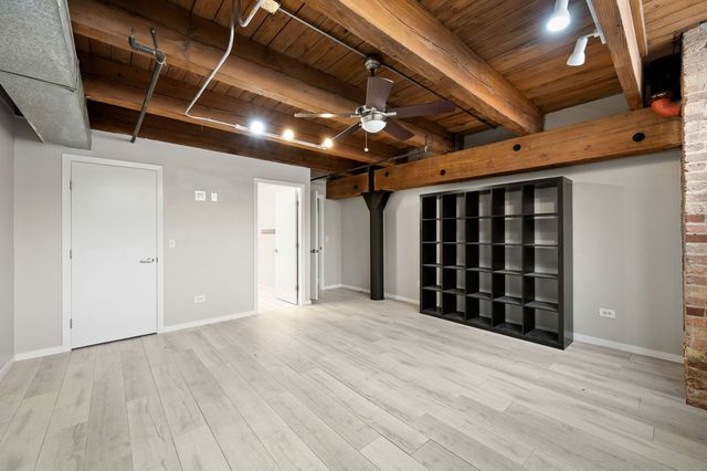 701 W Jackson Boulevard 102, Chicago, IL 60661