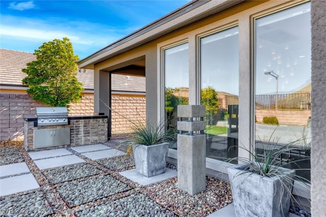 10840 Organic Drive, Las Vegas, NV 89138