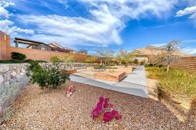 10840 Organic Drive, Las Vegas, NV 89138