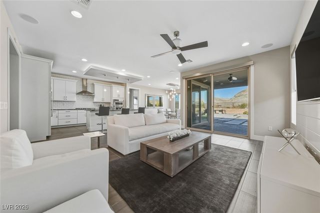 10840 Organic Drive, Las Vegas, NV 89138