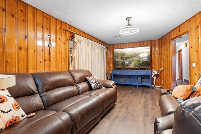 1910 NW 14TH STREET, Ocala, FL 34475