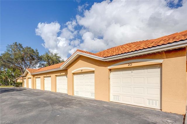 8635 River Homes LN 2205, Bonita Springs, FL 34135
