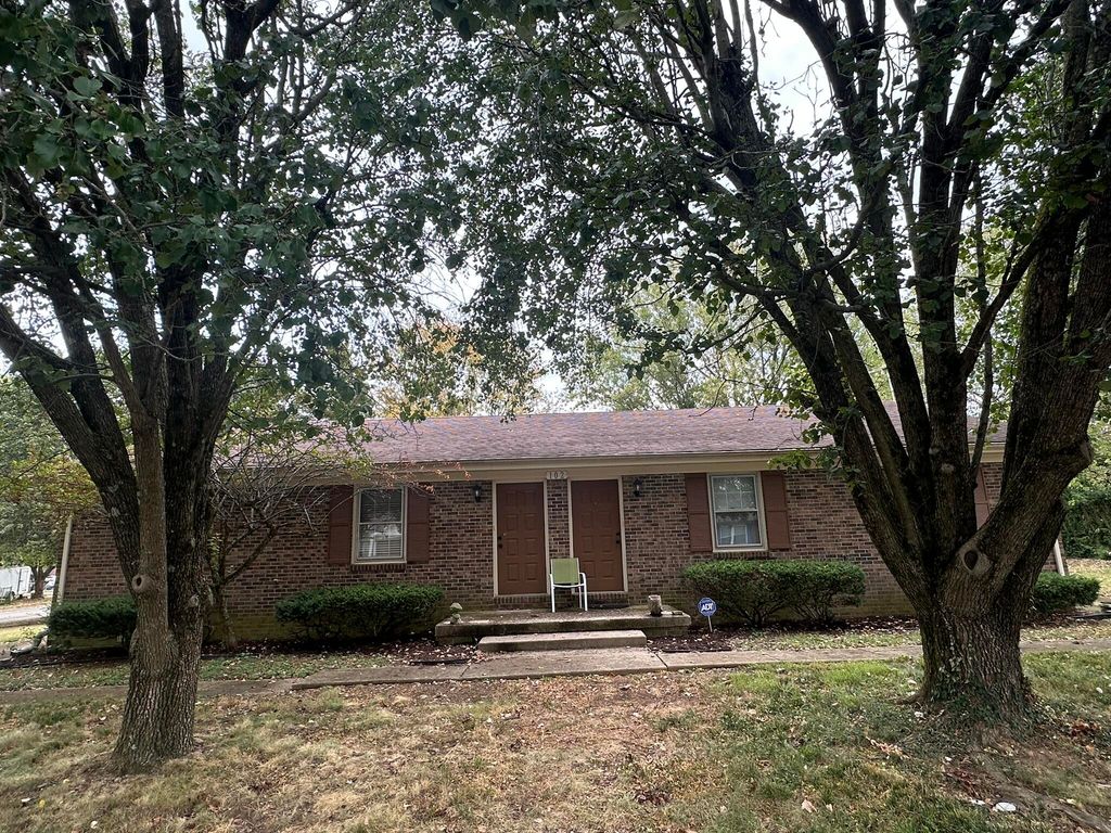 102 Rolling Acres Drive, Nicholasville, KY 40356