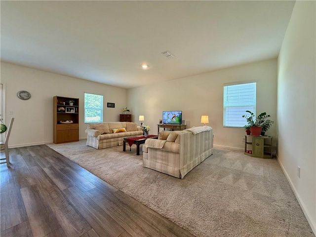 240 Hyde Park, Winder, GA 30680